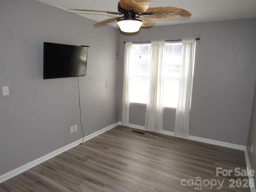 Z5 Brandywine Drive, Conover, NC 28613.  MLS# CAR4423872, YatesRealty ID 50438. Bedroom #1