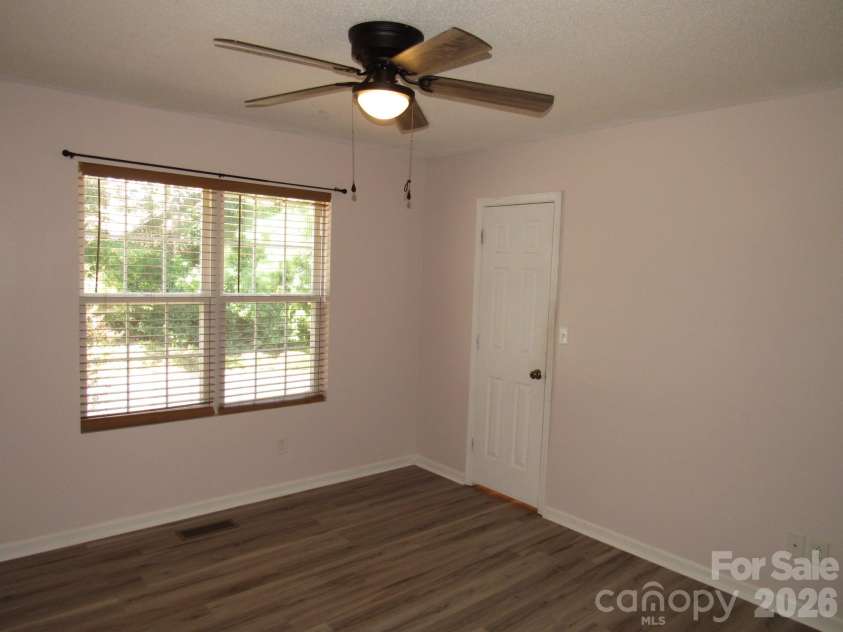 Z5 Brandywine Drive, Conover, NC 28613.  MLS# CAR4423872, YatesRealty ID 50438. Bedroom #2