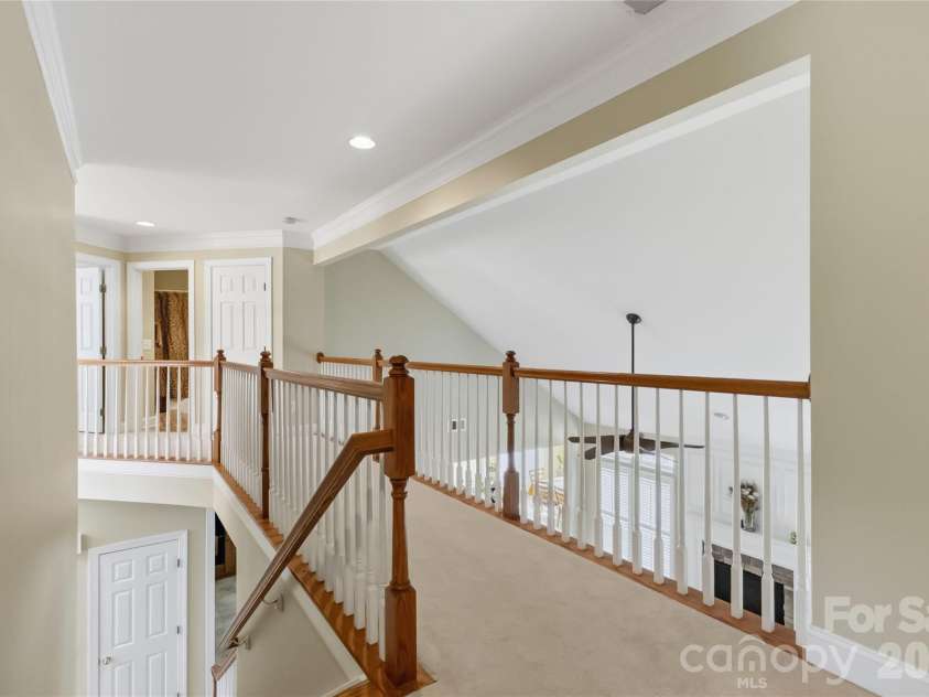 7607 Meadow Grove Drive, Waxhaw, NC 28173.  MLS# CAR4424010, YatesRealty ID 50439. 