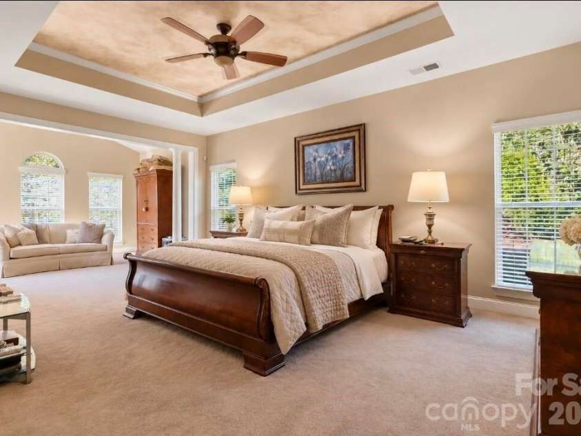7607 Meadow Grove Drive, Waxhaw, NC 28173.  MLS# CAR4424010, YatesRealty ID 50439. 
