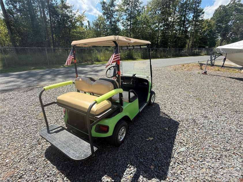 222 Lake Tillery Trail, Mount Gilead, NC 27306.  MLS# CAR4423632, YatesRealty ID 50441. 