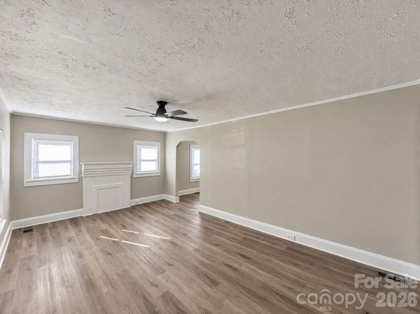 711 West Rice Street, Landis, NC 28088.  MLS# CAR4423850, YatesRealty ID 50445. 