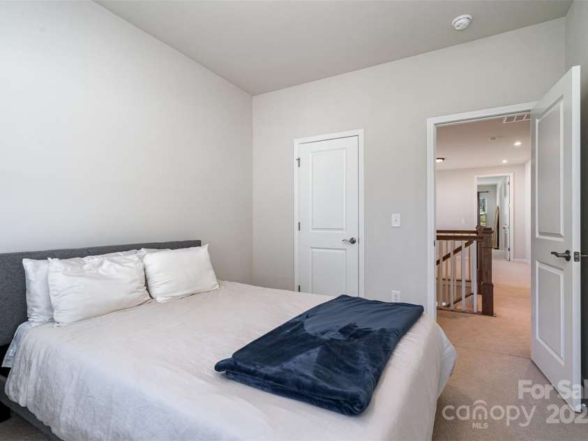 112 Atterberry Alley, Charlotte, NC 28217.  MLS# CAR4302897, YatesRealty ID 5045. Guest bedroom 1.