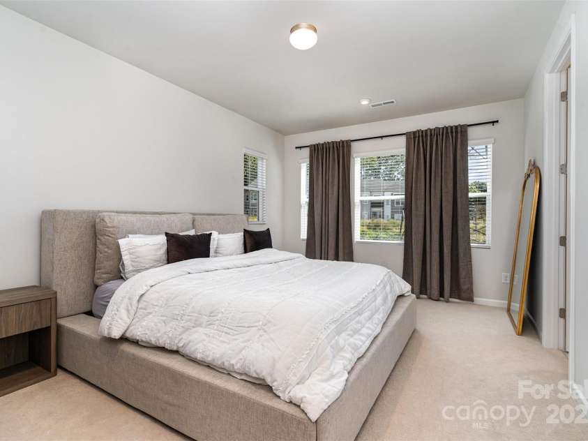112 Atterberry Alley, Charlotte, NC 28217.  MLS# CAR4302897, YatesRealty ID 5045. Primary bedroom.