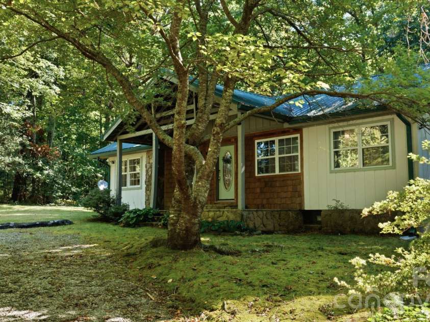 97 Walter McNeely Road, Sapphire, NC 28774.  MLS# CAR4424019, YatesRealty ID 50451. 