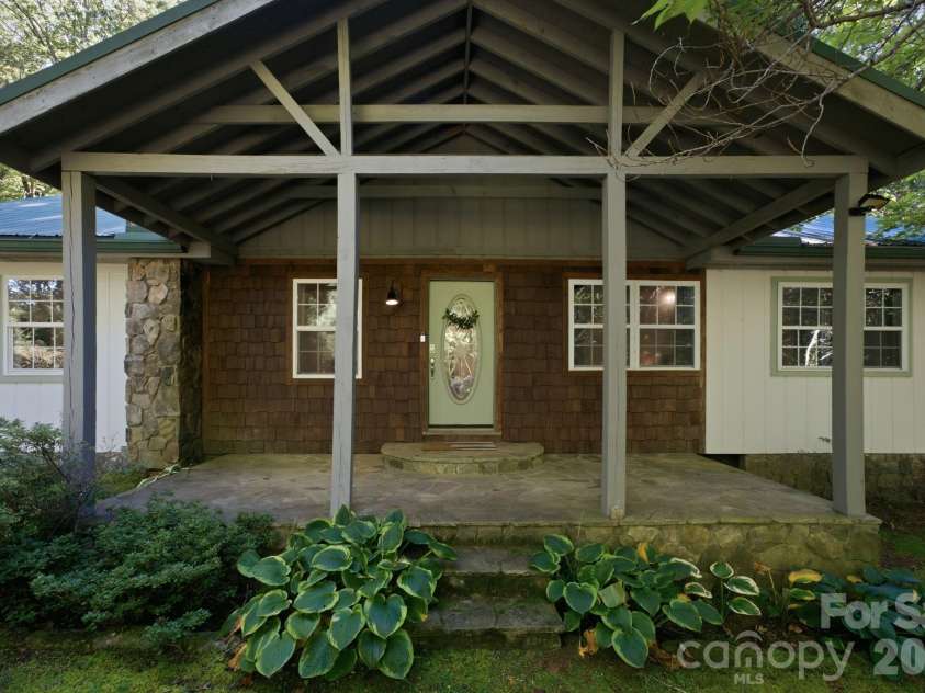97 Walter McNeely Road, Sapphire, NC 28774.  MLS# CAR4424019, YatesRealty ID 50451. 