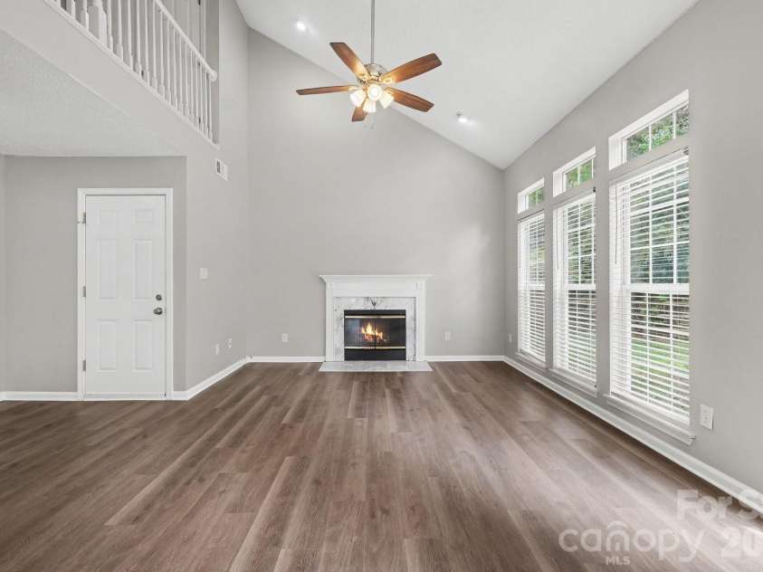 8401 Redstone View Drive, Charlotte, NC 28269.  MLS# CAR4397005, YatesRealty ID 50453. 