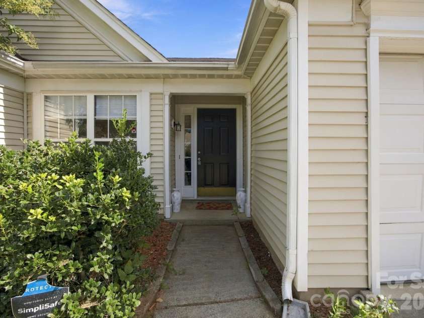 7422 Stone Mountain Court, Charlotte, NC 28262.  MLS# CAR4423941, YatesRealty ID 50458. 