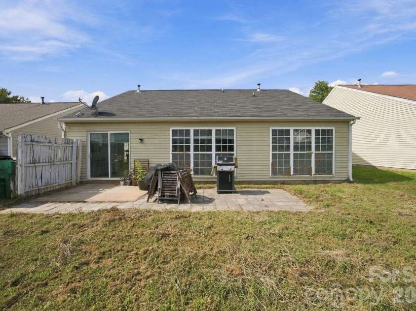 7422 Stone Mountain Court, Charlotte, NC 28262.  MLS# CAR4423941, YatesRealty ID 50458. 