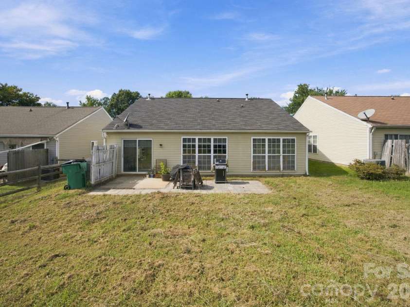 7422 Stone Mountain Court, Charlotte, NC 28262.  MLS# CAR4423941, YatesRealty ID 50458. 