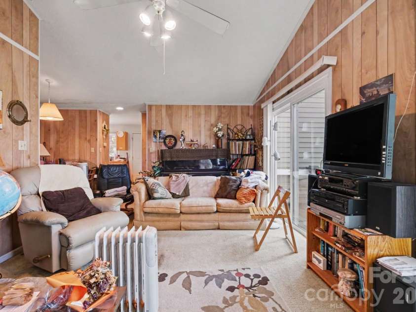 327 Grasshopper Circle, Mooresville, NC 28117.  MLS# CAR4422266, YatesRealty ID 50460. 