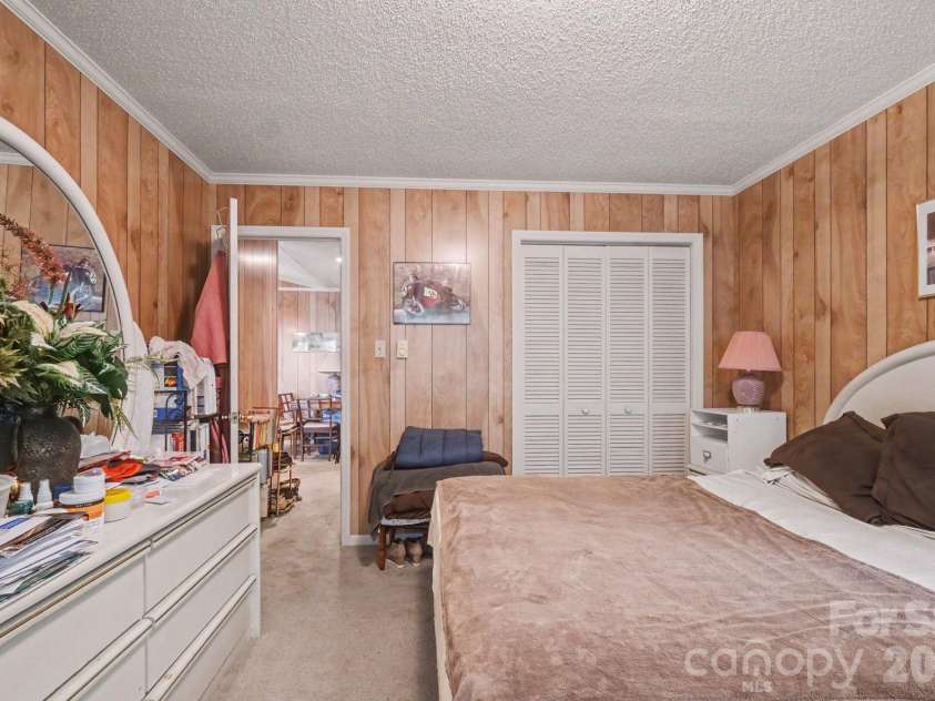 327 Grasshopper Circle, Mooresville, NC 28117.  MLS# CAR4422266, YatesRealty ID 50460. 