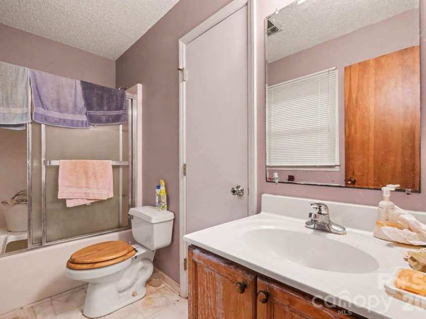 327 Grasshopper Circle, Mooresville, NC 28117.  MLS# CAR4422266, YatesRealty ID 50460. 