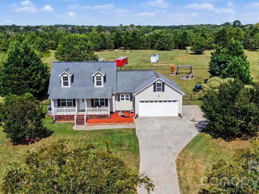 520 White Dove Court, Rock Hill, SC 29730.  MLS# CAR4423694, YatesRealty ID 50461. 