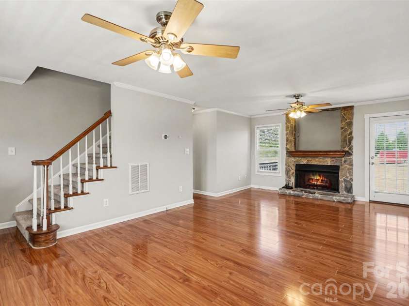 520 White Dove Court, Rock Hill, SC 29730.  MLS# CAR4423694, YatesRealty ID 50461. 