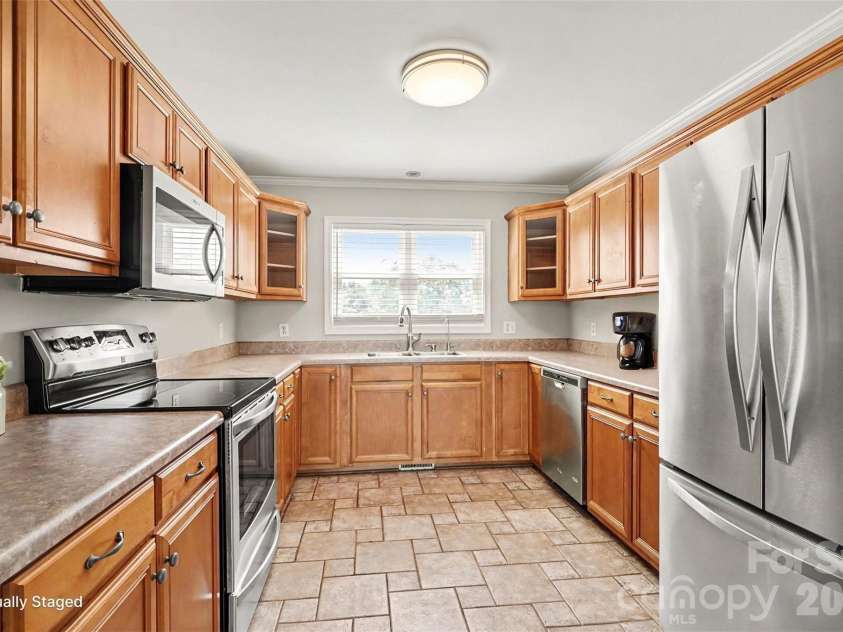 520 White Dove Court, Rock Hill, SC 29730.  MLS# CAR4423694, YatesRealty ID 50461. 