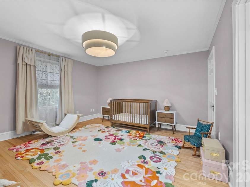 4310 Craig Avenue, Charlotte, NC 28211.  MLS# CAR4420909, YatesRealty ID 50463. 