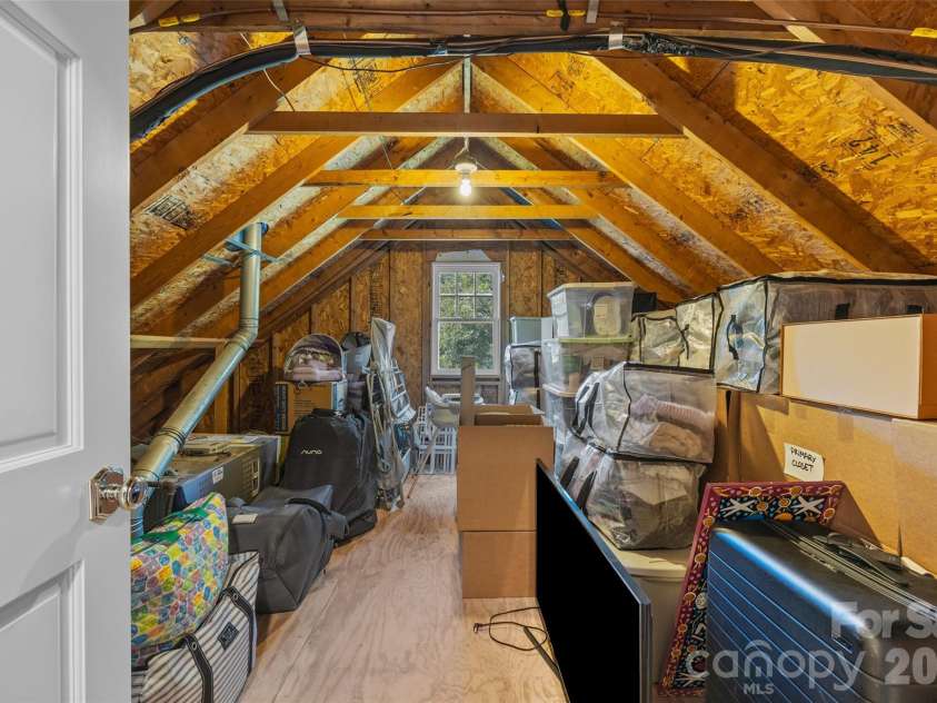 4310 Craig Avenue, Charlotte, NC 28211.  MLS# CAR4420909, YatesRealty ID 50463. 