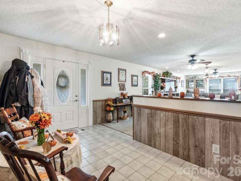 1061 Old Peachland Road, Marshville, NC 28103.  MLS# CAR4423840, YatesRealty ID 50464. 