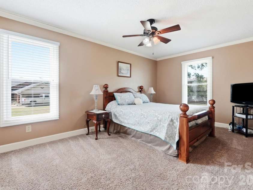 1061 Old Peachland Road, Marshville, NC 28103.  MLS# CAR4423840, YatesRealty ID 50464. 