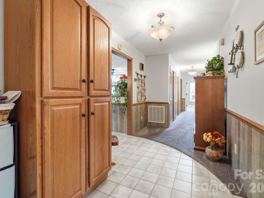 1061 Old Peachland Road, Marshville, NC 28103.  MLS# CAR4423840, YatesRealty ID 50464. 
