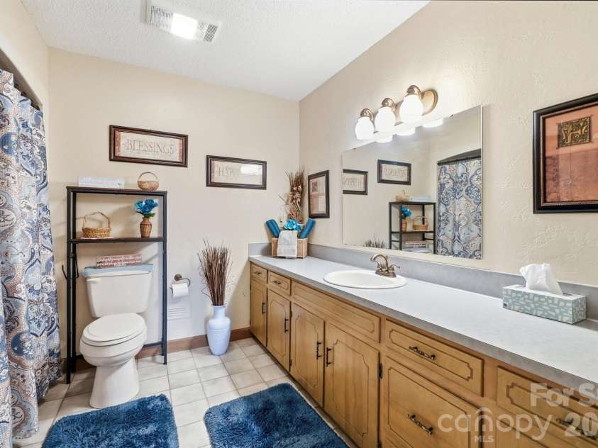 1061 Old Peachland Road, Marshville, NC 28103.  MLS# CAR4423840, YatesRealty ID 50464. 