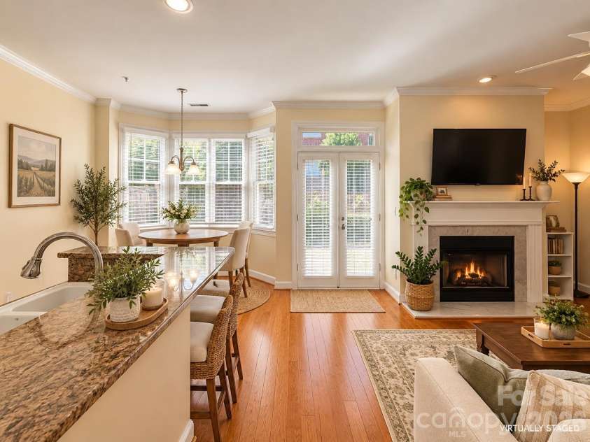 968 Park Slope Drive, Charlotte, NC 28209.  MLS# CAR4420864, YatesRealty ID 50468. 
