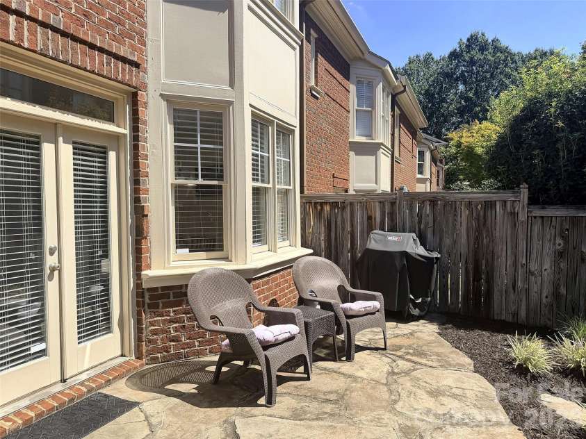 968 Park Slope Drive, Charlotte, NC 28209.  MLS# CAR4420864, YatesRealty ID 50468. Patio Alt View