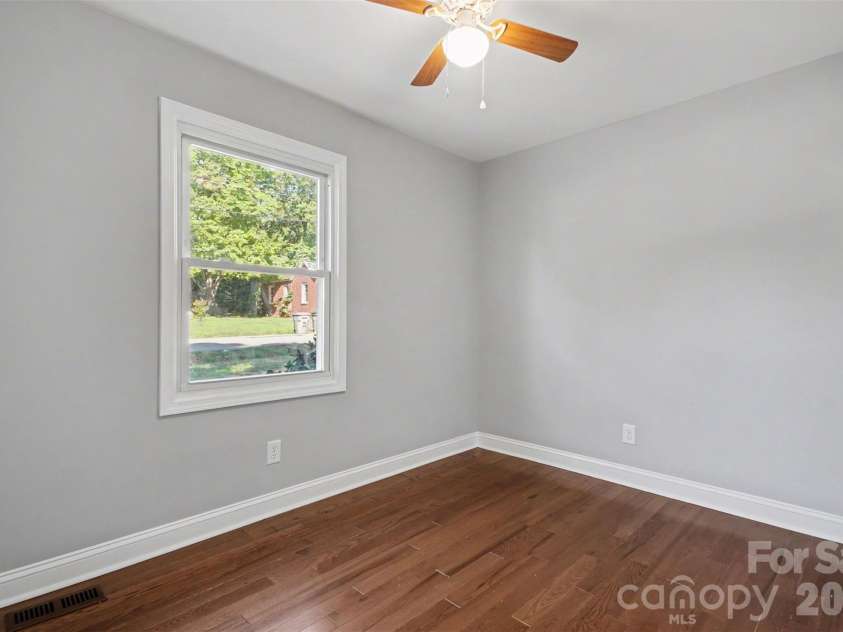 2920 Glendale Avenue, Kannapolis, NC 28081.  MLS# CAR4424056, YatesRealty ID 50469. 