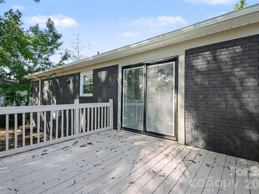2920 Glendale Avenue, Kannapolis, NC 28081.  MLS# CAR4424056, YatesRealty ID 50469. 