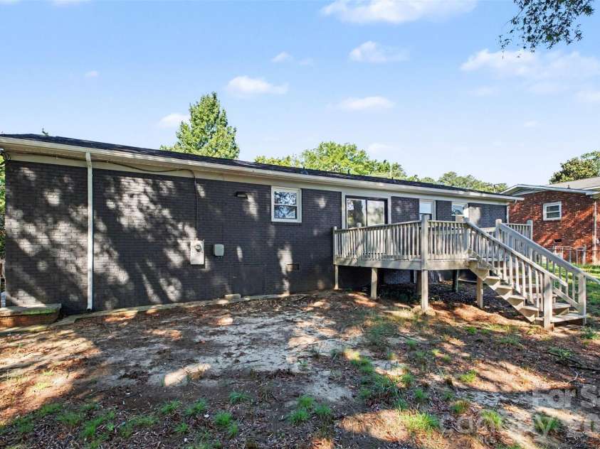 2920 Glendale Avenue, Kannapolis, NC 28081.  MLS# CAR4424056, YatesRealty ID 50469. 