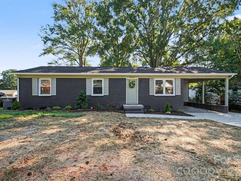 2920 Glendale Avenue, Kannapolis, NC 28081.  MLS# CAR4424056, YatesRealty ID 50469. 