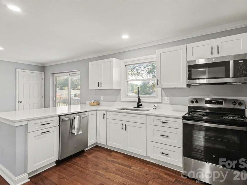 2920 Glendale Avenue, Kannapolis, NC 28081.  MLS# CAR4424056, YatesRealty ID 50469. Virtually Staged