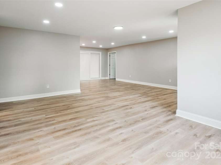 1105 Stanback Road, Chester, SC 29706.  MLS# CAR4212458, YatesRealty ID 5047. Open Floor