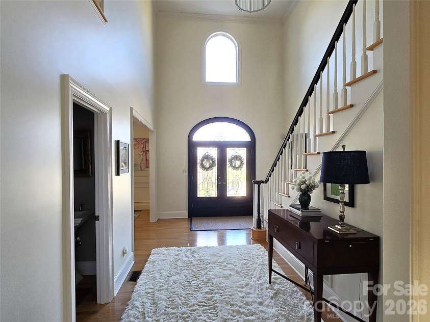 40 Shipwatch Drive, Hickory, NC 28601.  MLS# CAR4325763, YatesRealty ID 5047. 