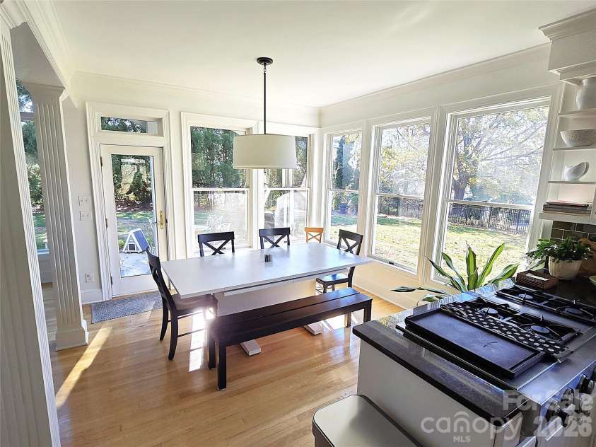 40 Shipwatch Drive, Hickory, NC 28601.  MLS# CAR4325763, YatesRealty ID 5047. 