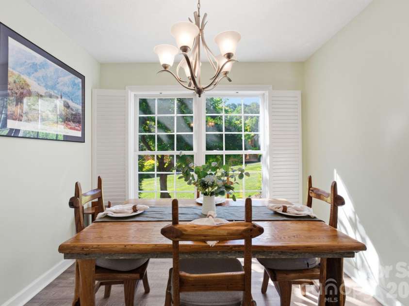 65 Airish Lane, Waynesville, NC 28785.  MLS# CAR4422647, YatesRealty ID 50471. 