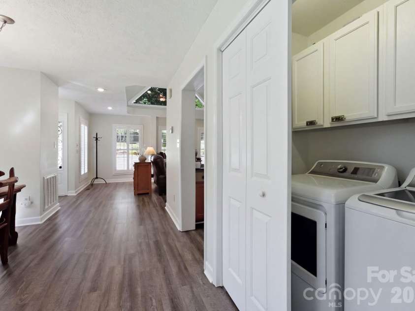 65 Airish Lane, Waynesville, NC 28785.  MLS# CAR4422647, YatesRealty ID 50471. 