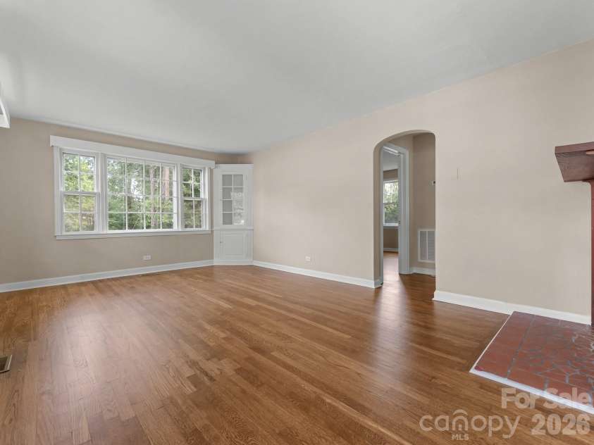 106 Green Acres Avenue, Brevard, NC 28712.  MLS# CAR4388358, YatesRealty ID 50472. 