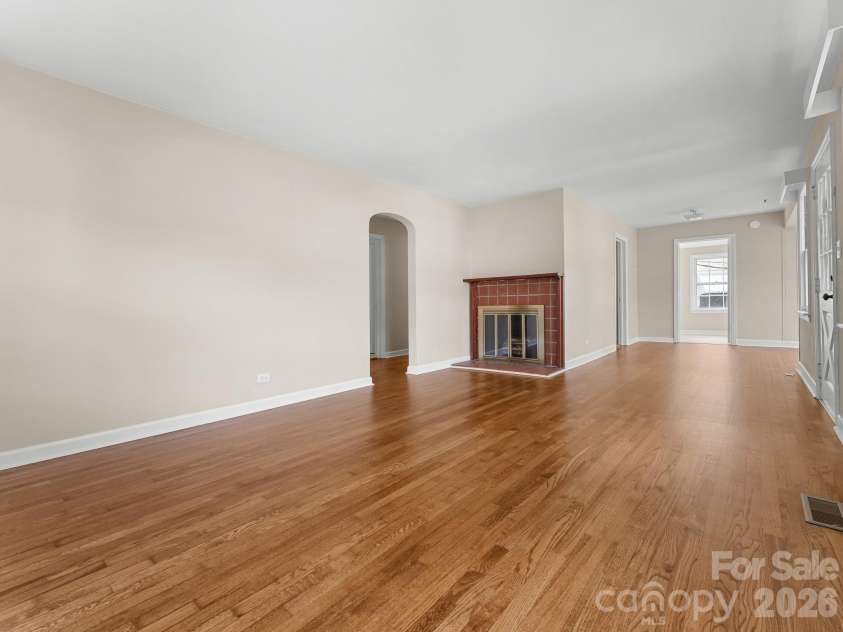 106 Green Acres Avenue, Brevard, NC 28712.  MLS# CAR4388358, YatesRealty ID 50472. 