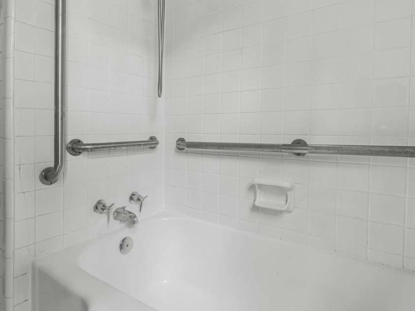106 Green Acres Avenue, Brevard, NC 28712.  MLS# CAR4388358, YatesRealty ID 50472. 