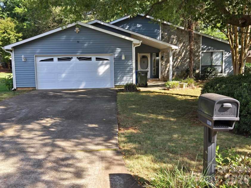 6214 Elkington Lane, Mint Hill, NC 28227.  MLS# CAR4424039, YatesRealty ID 50473. 