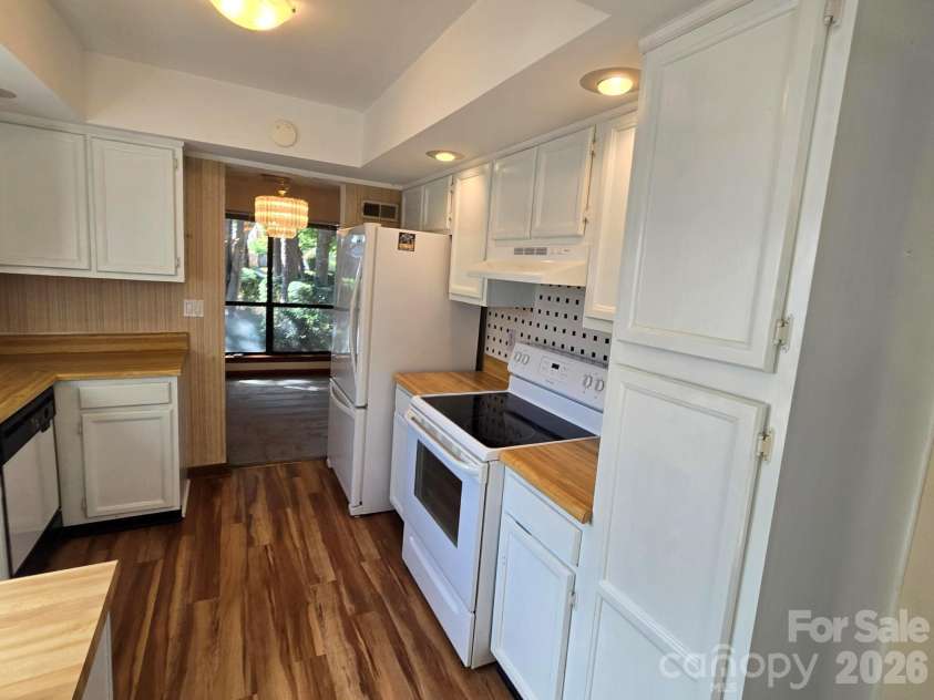 6214 Elkington Lane, Mint Hill, NC 28227.  MLS# CAR4424039, YatesRealty ID 50473. 