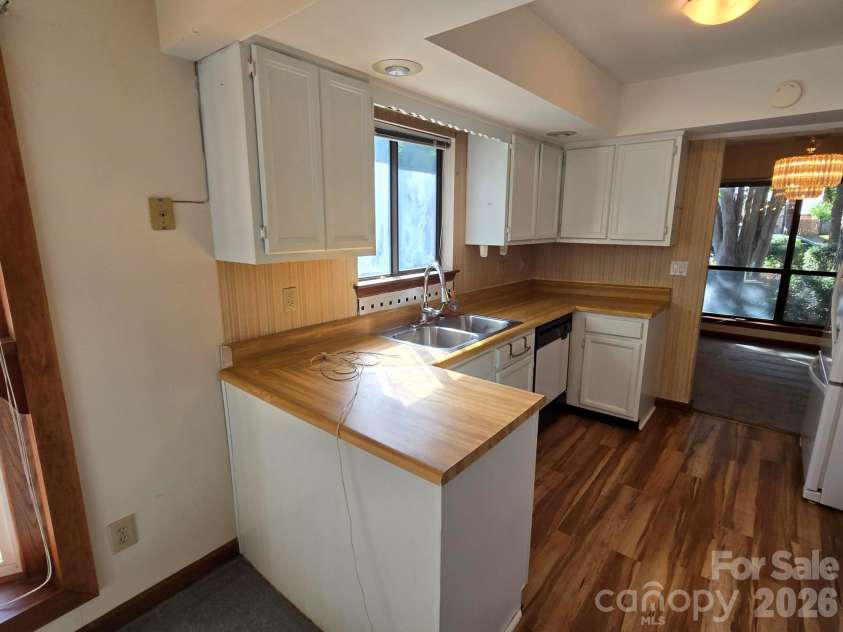 6214 Elkington Lane, Mint Hill, NC 28227.  MLS# CAR4424039, YatesRealty ID 50473. 