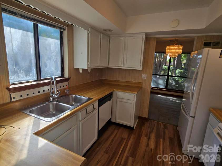 6214 Elkington Lane, Mint Hill, NC 28227.  MLS# CAR4424039, YatesRealty ID 50473. 