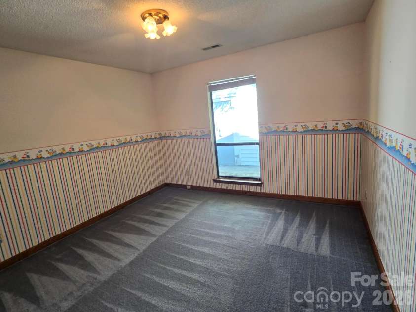 6214 Elkington Lane, Mint Hill, NC 28227.  MLS# CAR4424039, YatesRealty ID 50473. 