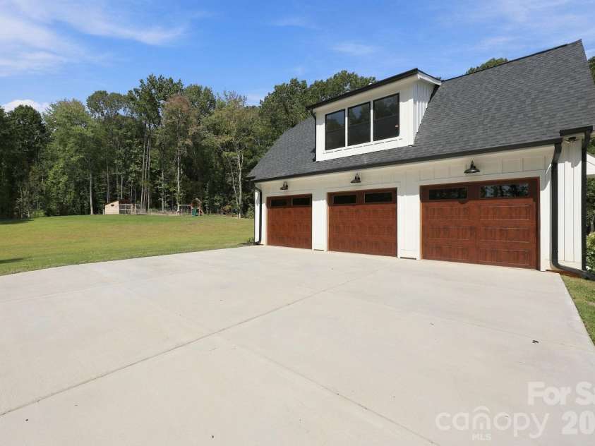 6840 Grinnell Trail, Concord, NC 28025.  MLS# CAR4421976, YatesRealty ID 50474. 