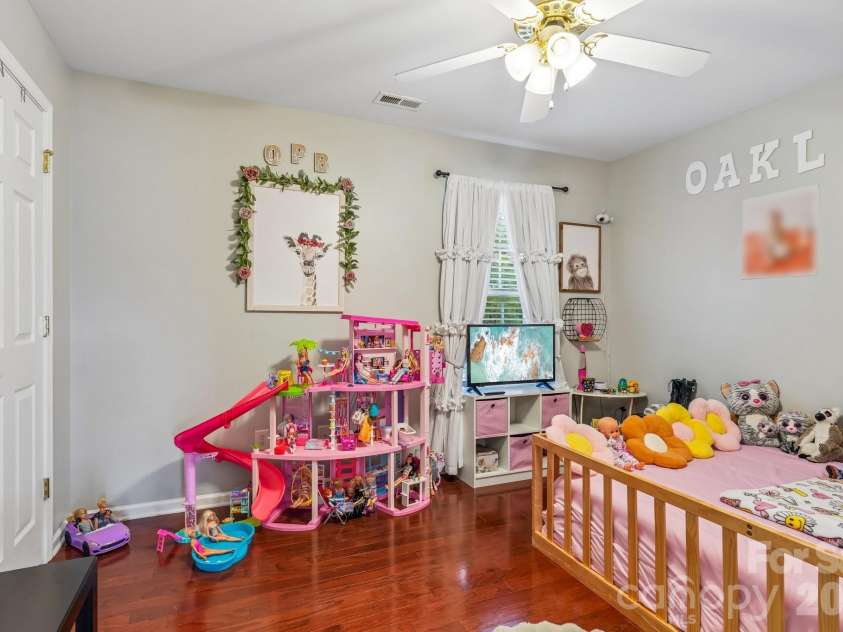1128 Ametrine Lane, Dallas, NC 28034.  MLS# CAR4423907, YatesRealty ID 50475. 