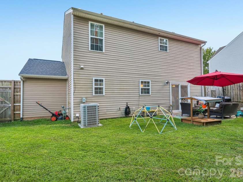 1128 Ametrine Lane, Dallas, NC 28034.  MLS# CAR4423907, YatesRealty ID 50475. 