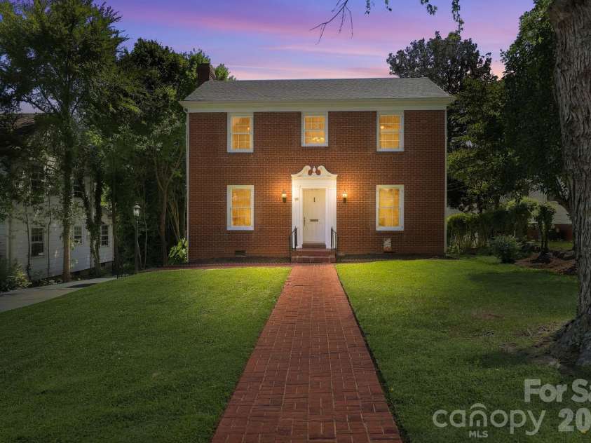 70 Edgewood Avenue, Concord, NC 28025.  MLS# CAR4423663, YatesRealty ID 50476. 